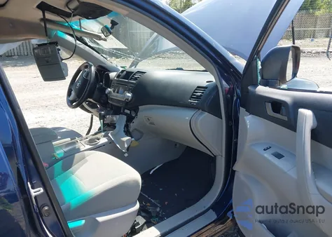 2011 Toyota Highlander Base V6 from USA, damaged, VIN 5TDBK3EHXBS062010